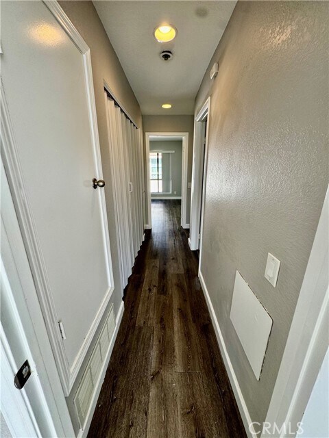 Building Photo - 25885 Trabuco Rd