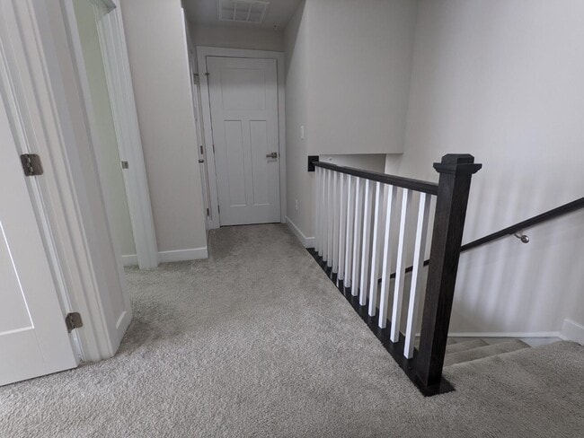 Building Photo - 42593 Burbank Terrace