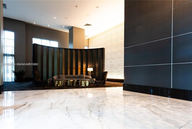 Building Photo - 951 Brickell Ave