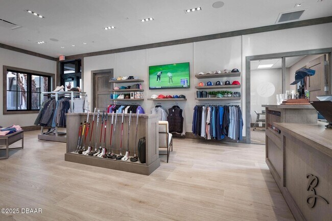 Building Photo - 4 Jasmine Run