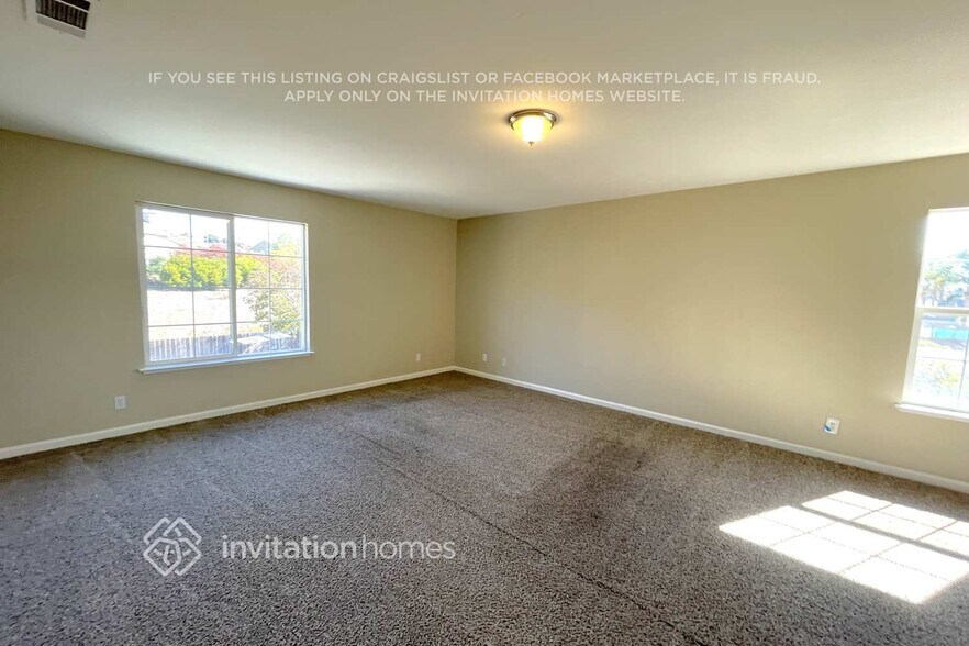 Building Photo - 5530 Burgundy Ct