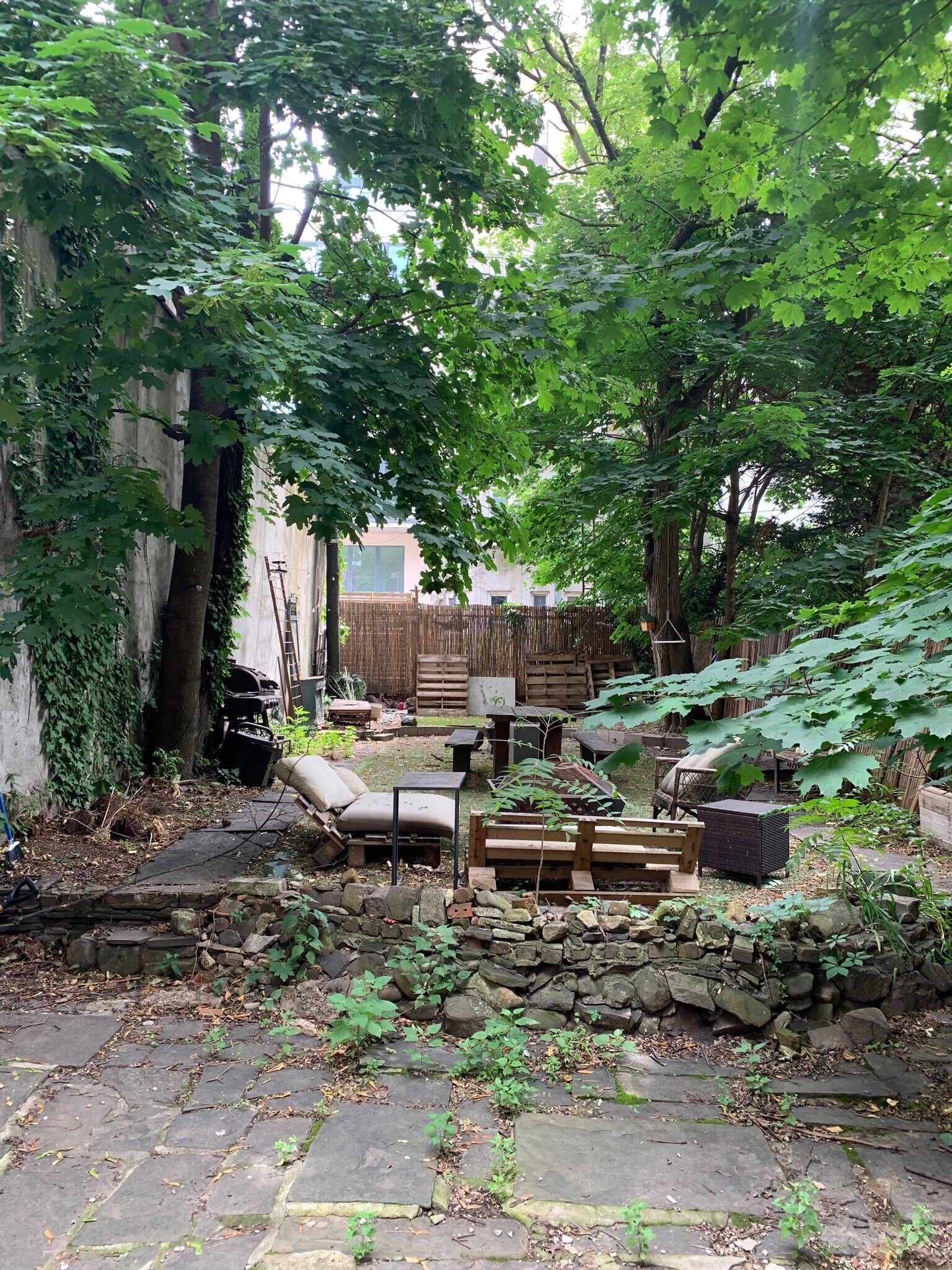 Building Photo - 72 S 1st St