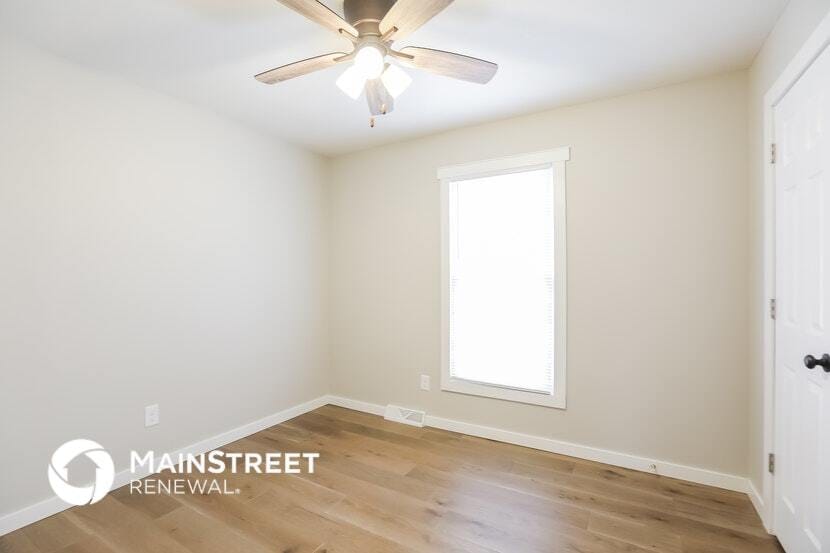 Building Photo - 16400 McKinley St