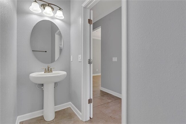 Building Photo - 9892 Pecan Hickory Way