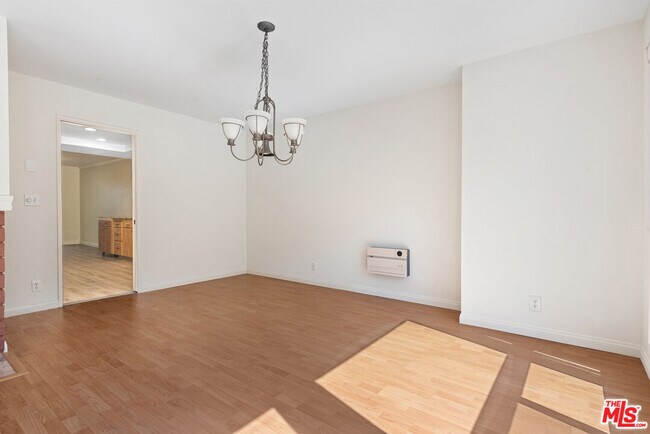 Building Photo - 106 Cresta Verde Dr