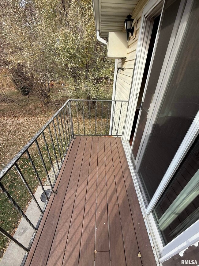 Building Photo - 4021 S Ricketts Ave