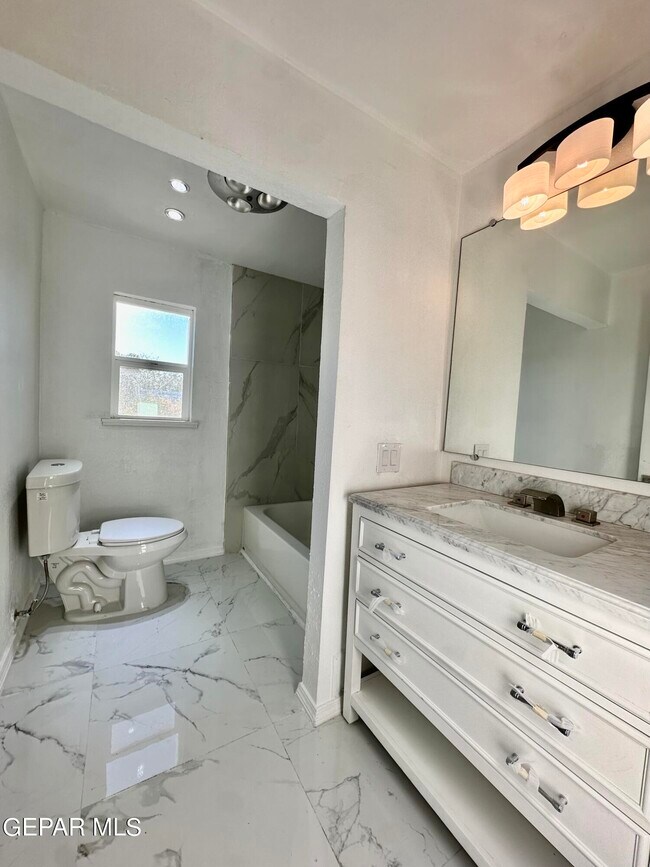 Building Photo - 6332 El Risco St