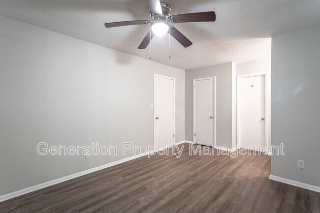 Building Photo - 113 Goodson Ave