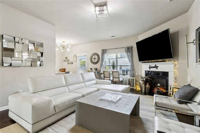 Building Photo - 151 Humphry Ct