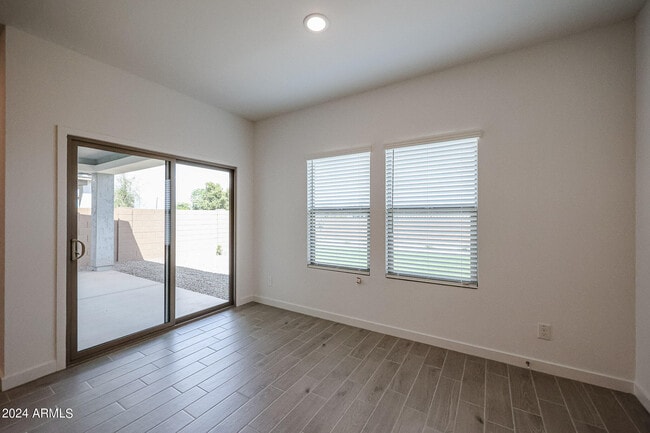 Building Photo - 7917 N 79th Ave