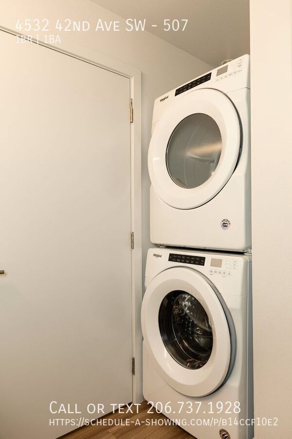 Building Photo - 4532 42nd Ave SW