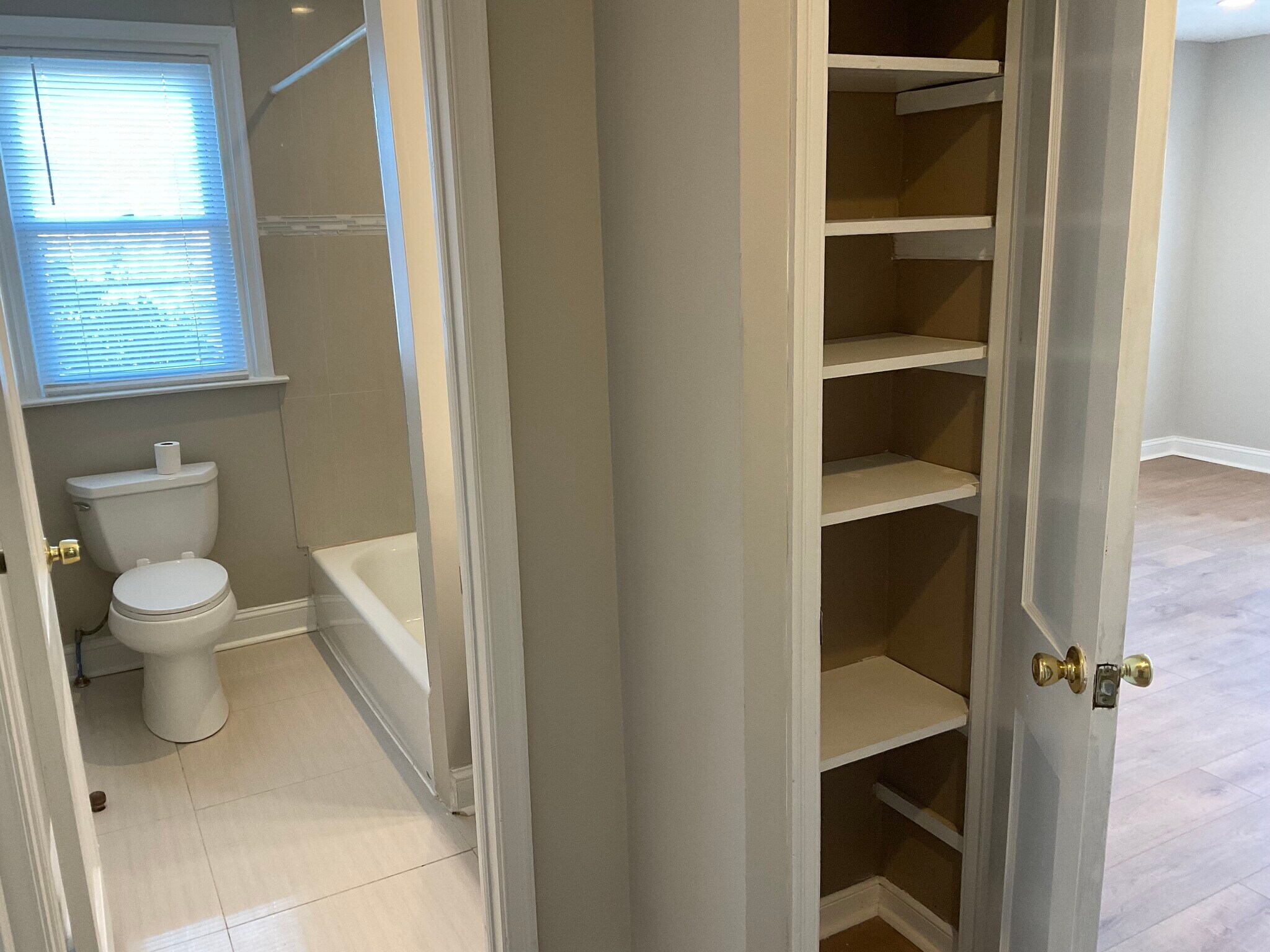 Building Photo - 1631 Elaine St