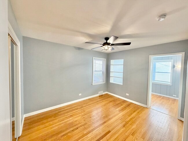 Building Photo - 5626 N Central Ave