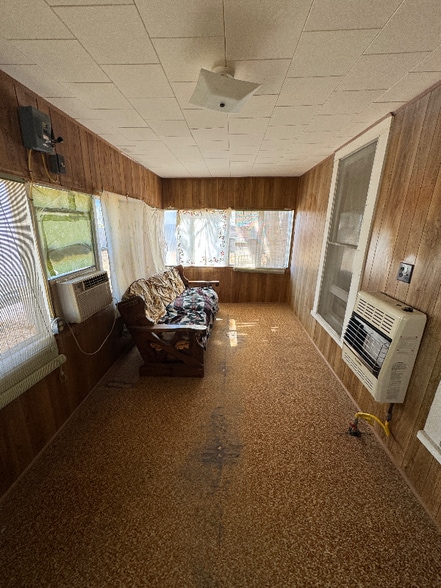 Building Photo - 2026 S Hooker St