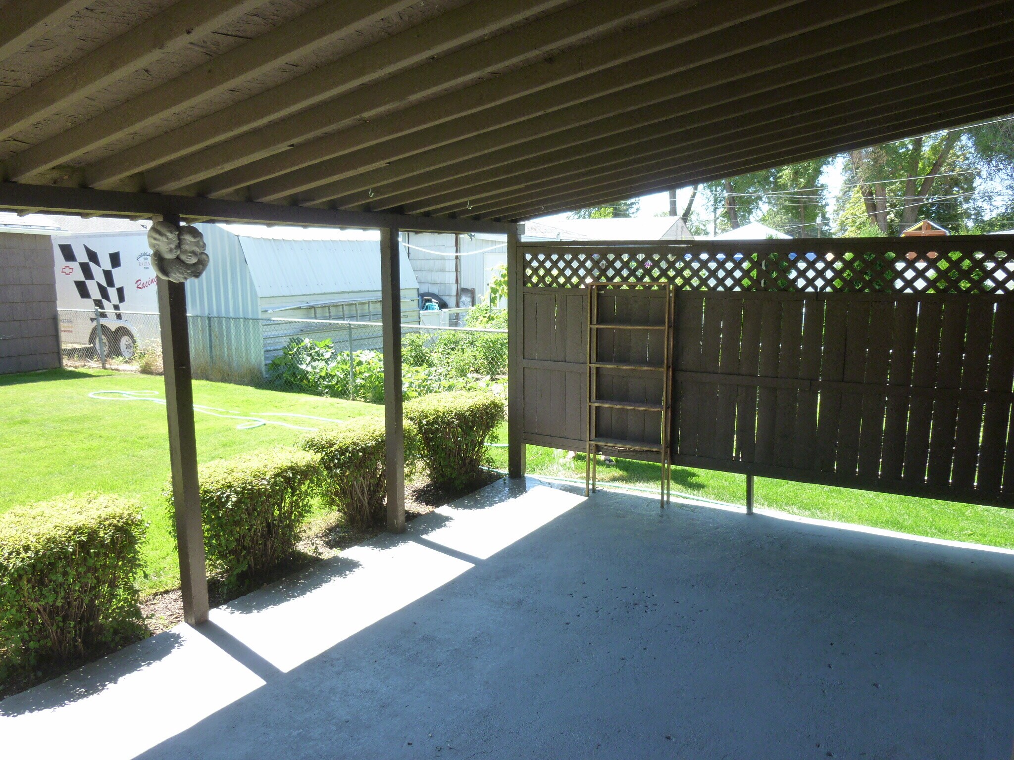 Building Photo - 1211 W Dalke Ave