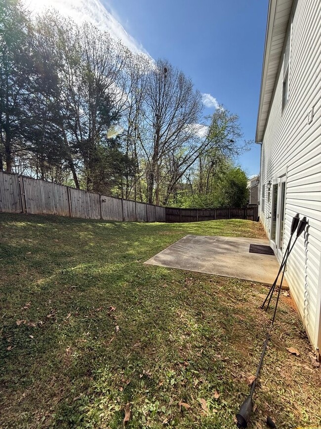 Building Photo - Great location! 3 Bedroom Home in Highly Desirable area of Farragut!