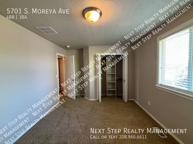Building Photo - 5701 S Moreya Ave