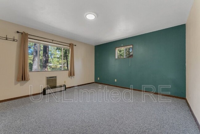 Building Photo - 2411 Black Falls Trail