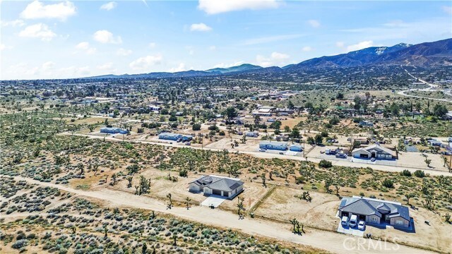 Building Photo - 993 Rancho Rd