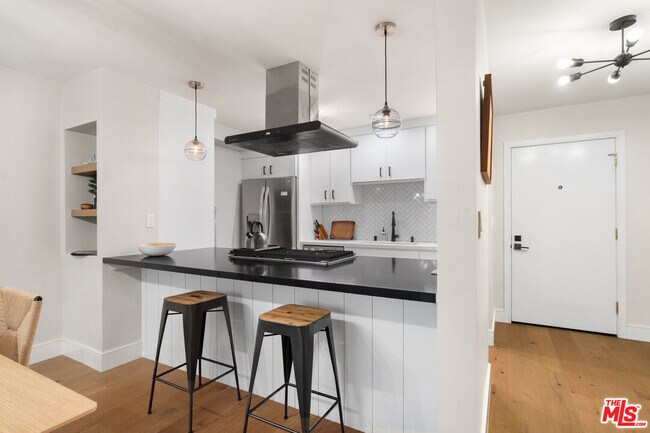 Building Photo - 1252 11th St