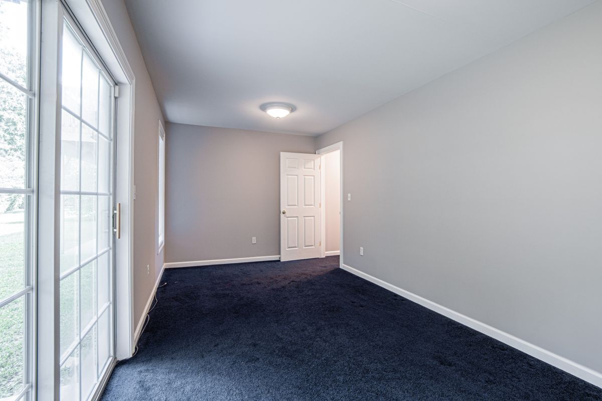 Building Photo - 157 Leeder Hill Dr