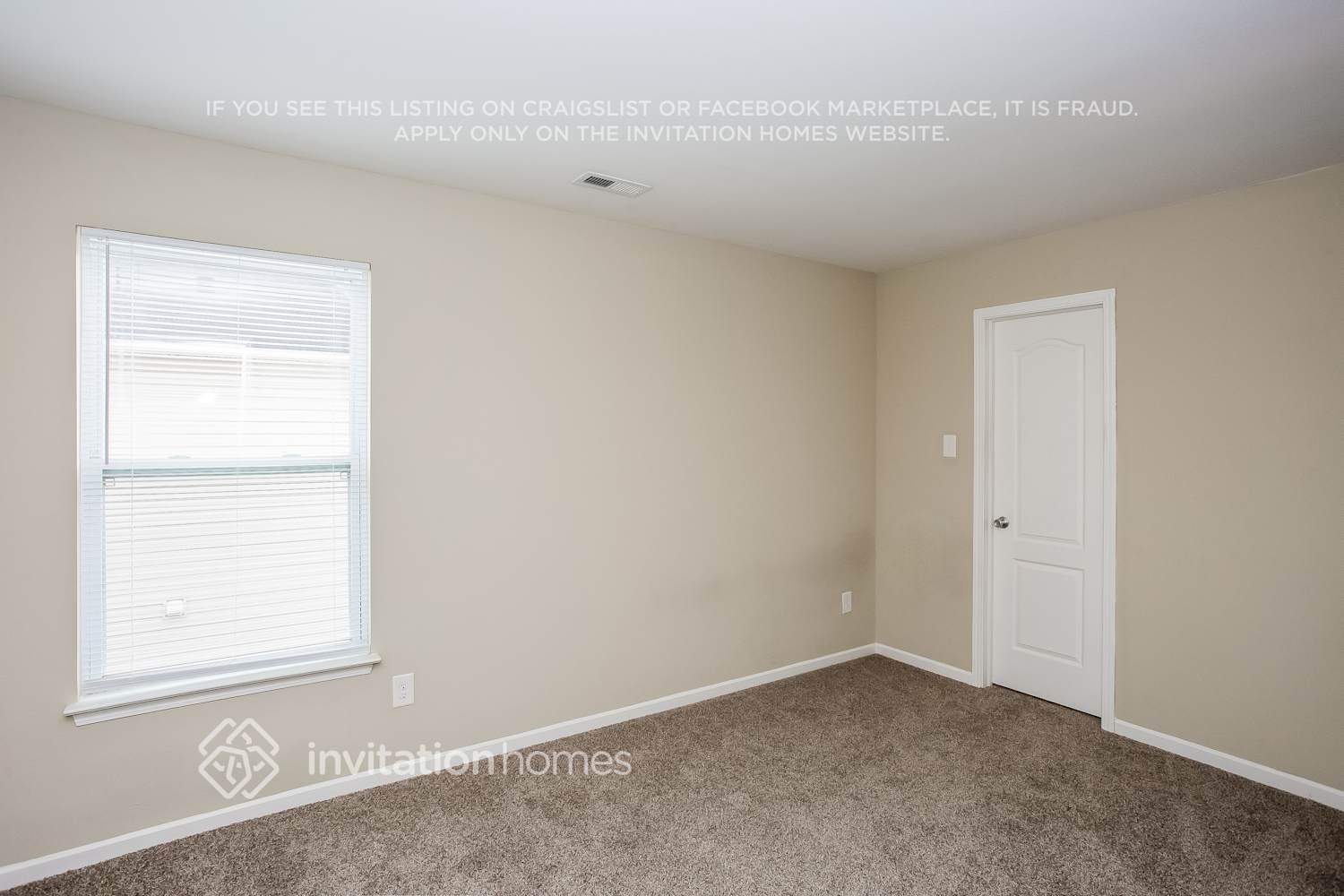 Building Photo - 726 Sinclair Dr