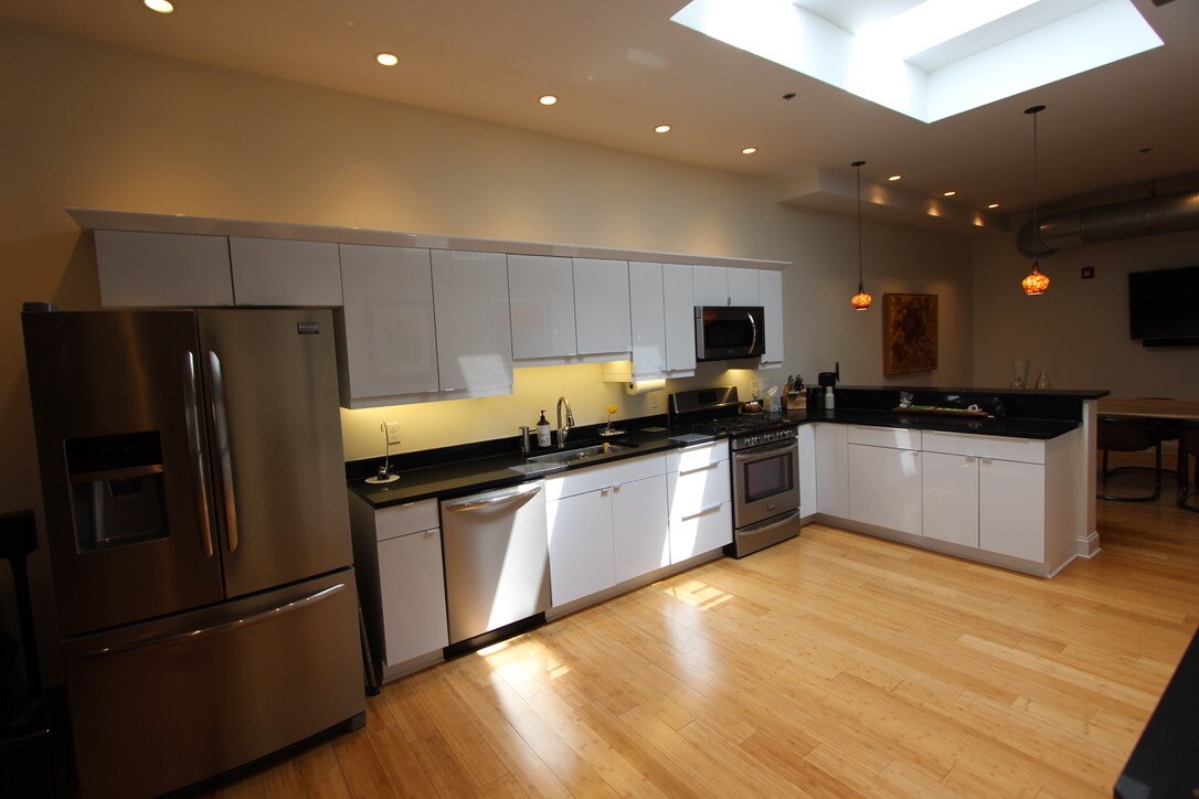 Kitchen - 139 7th St