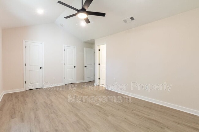 Building Photo - 243 Timber Creek Ln SW