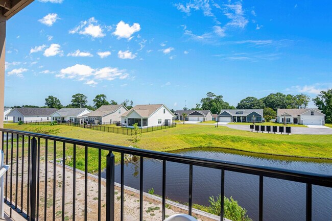 Building Photo - 208 Double Eagle Dr
