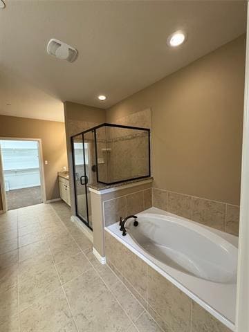 Building Photo - 6464 Naples Dr