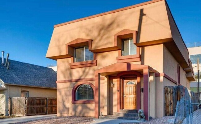 Building Photo - Modern Jefferson Park Living | 3 Bed + 4 Bath Near Restaurants, Breweries & Downtown Denver