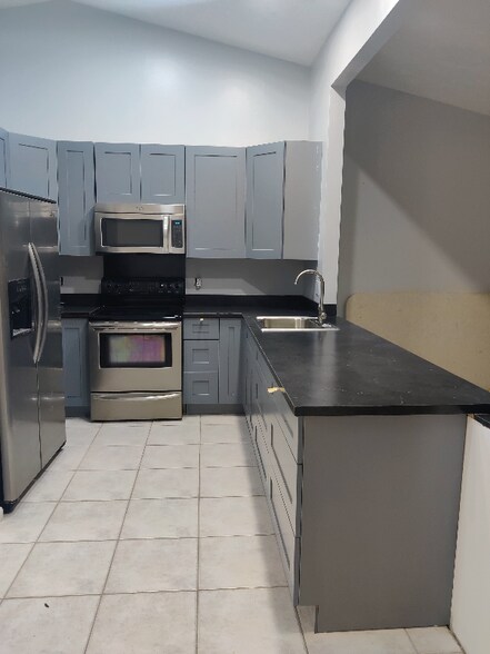 Building Photo - 4500 Mercado Dr