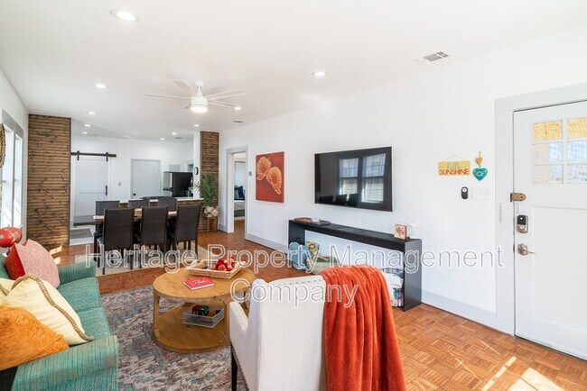 Building Photo - 475 E French Pl