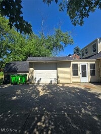 Building Photo - 4169 Okalona Rd