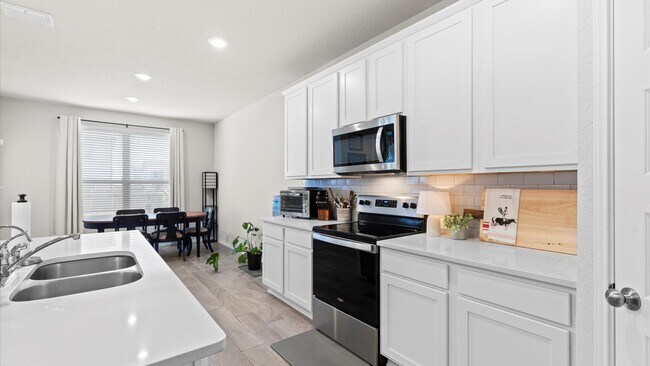 Building Photo - 2437 Hiddenbrooke Trace