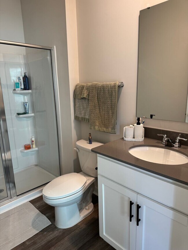 Building Photo - New Construction 3 bed 2 Bath Home in the Hamptons at Hickory! Prime Location!