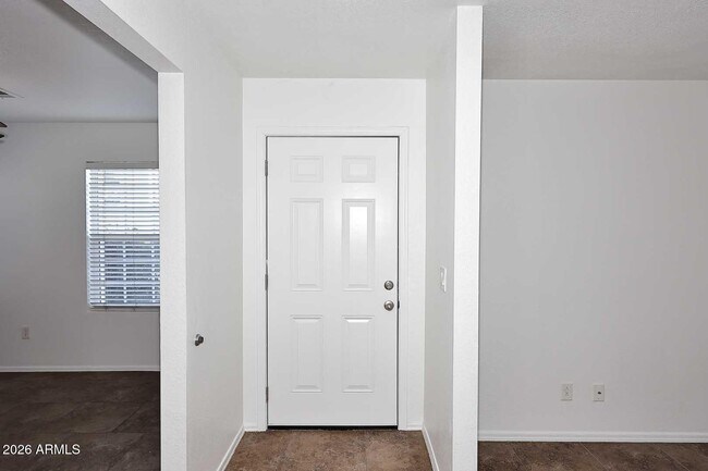 Building Photo - 17236 N 1st Pl