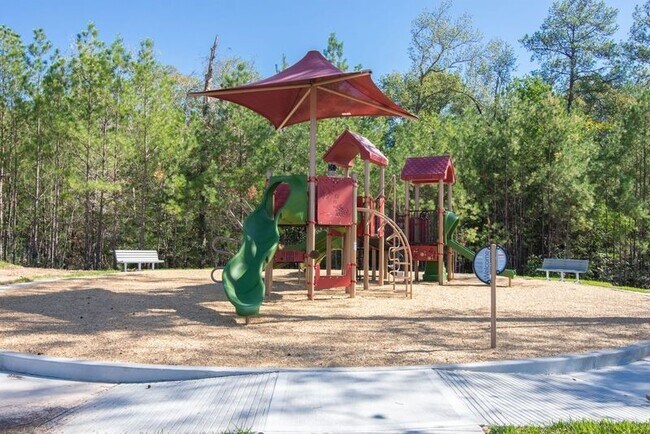 Building Photo - 1567 King Rnch Rd