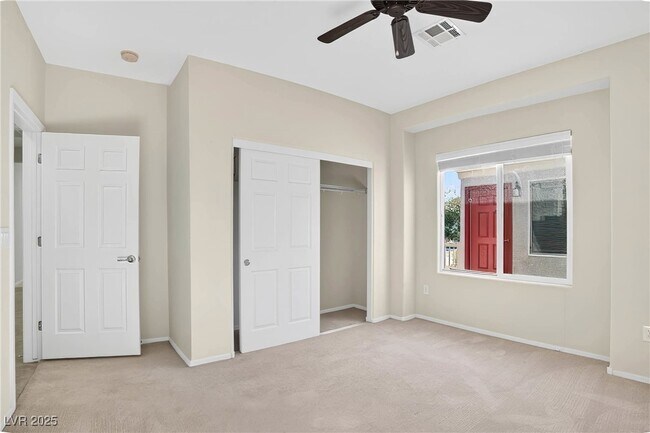 Building Photo - 7349 Shelduck St