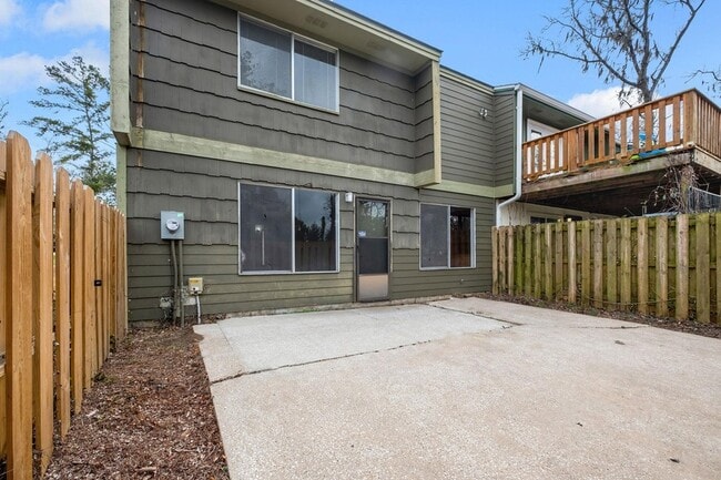 Building Photo - 3128 Blairstone Ct