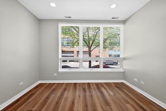 Building Photo - 1151 W Washington Blvd