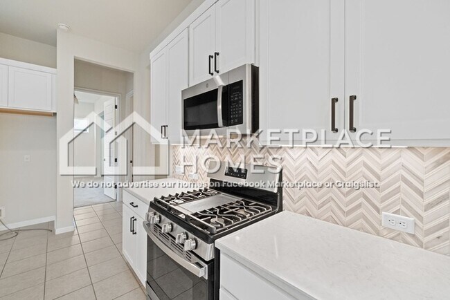 Building Photo - 8016 Hillock Terrace