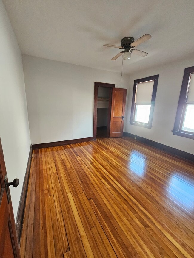 Building Photo - Harberview