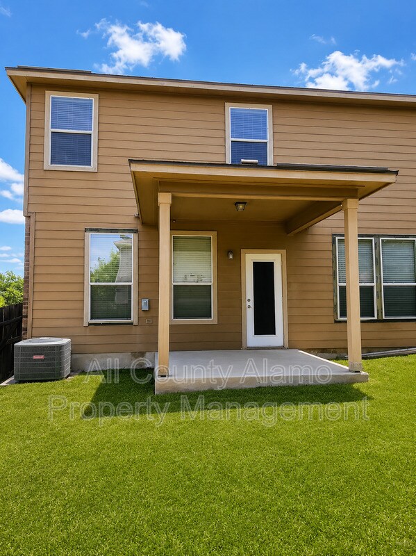Building Photo - 5565 Saffron Way