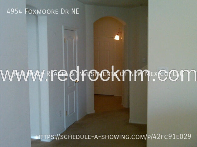 Building Photo - 4954 Foxmoore Dr NE