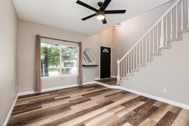 Building Photo - 4779 Waldenwood Dr