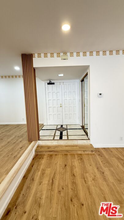 Building Photo - 14144 Dickens St