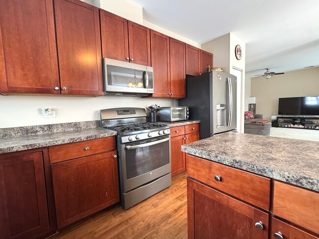 Building Photo - 4206 Savoy Ln