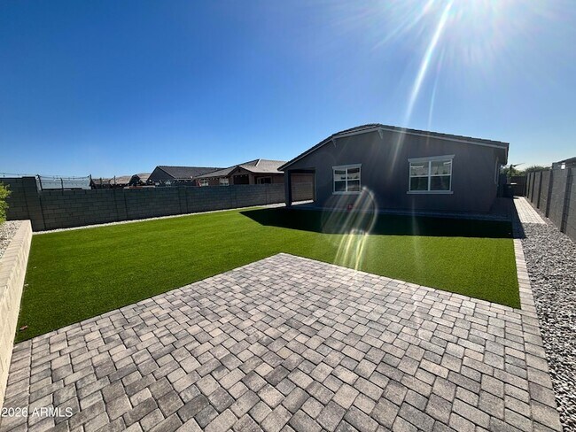 Building Photo - 4820 N 177th Dr