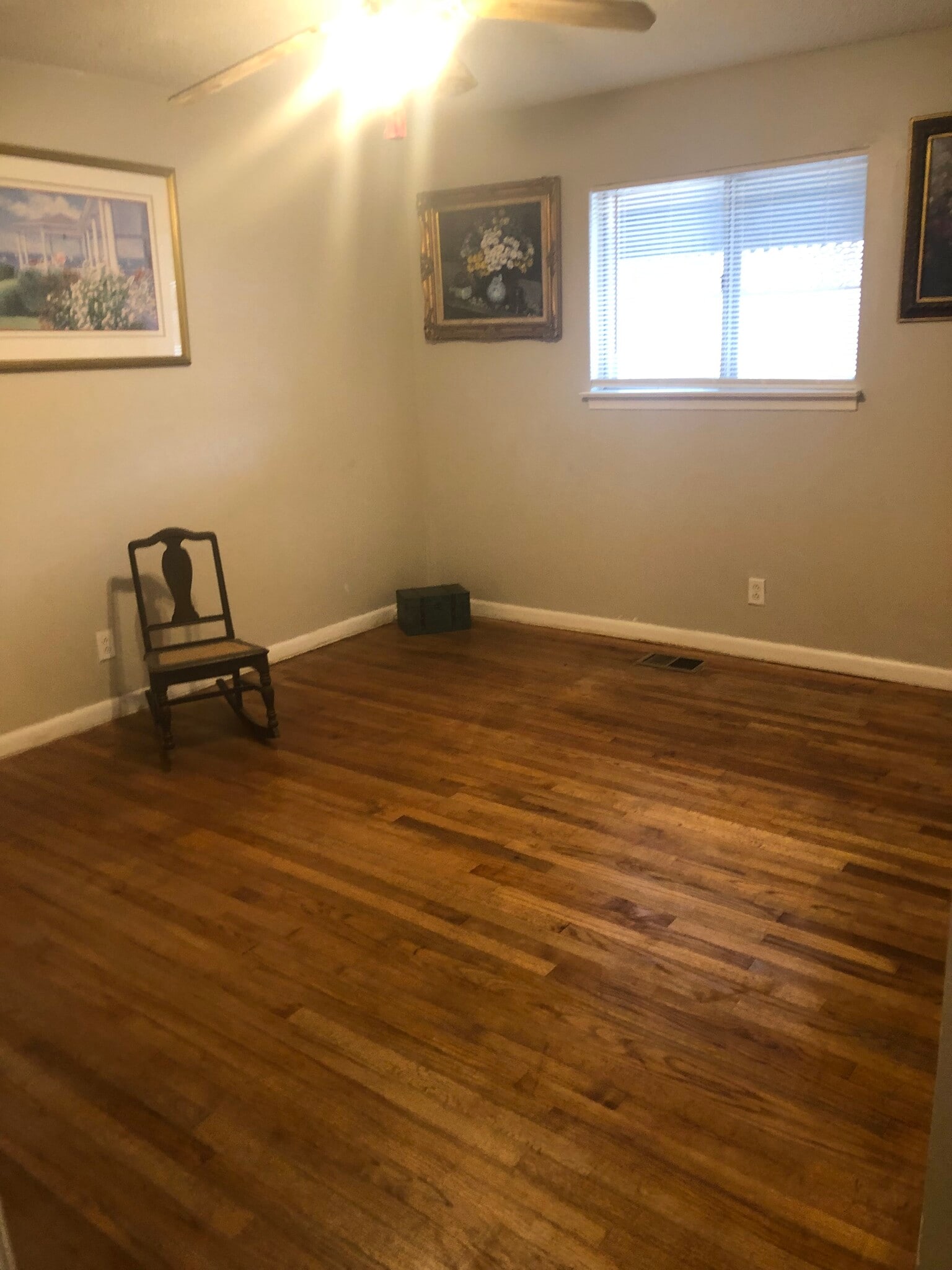 Building Photo - 104 Santeelah St